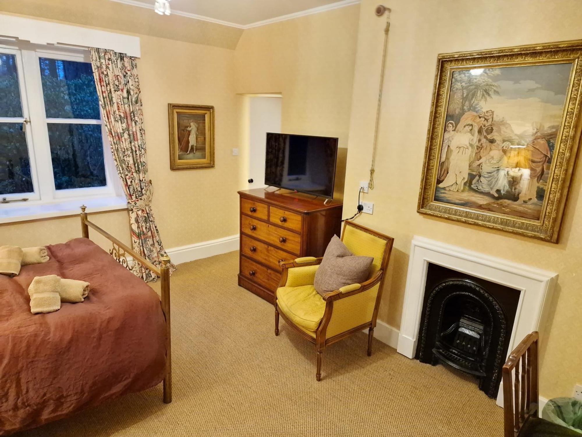 Cambus O' May Traditional Highland Hotel Ballater Ruang foto