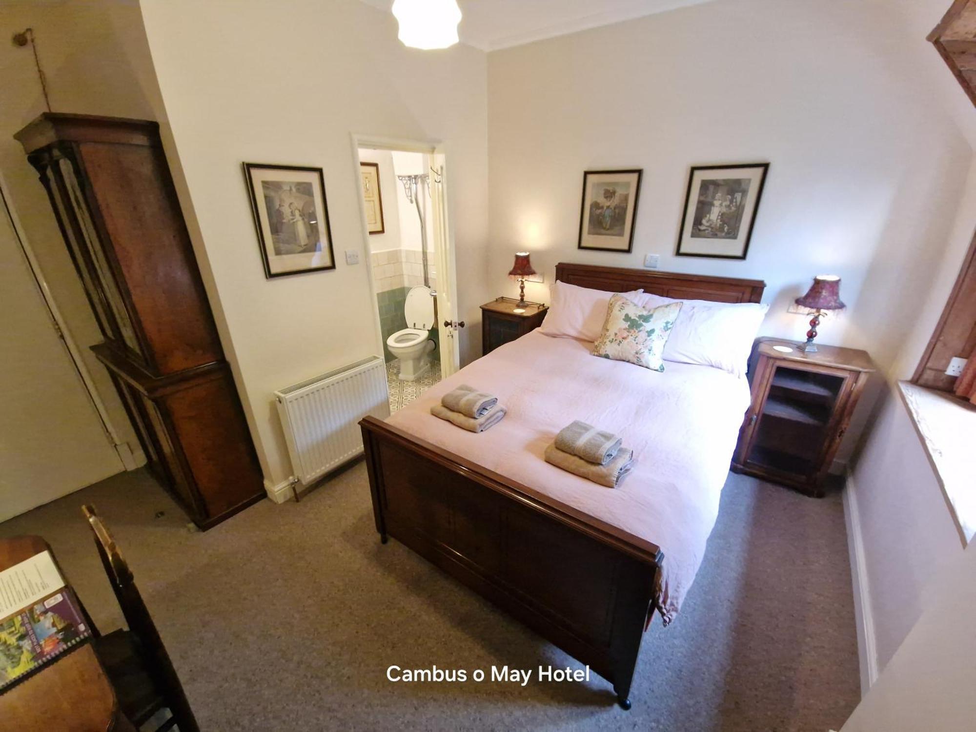 Cambus O' May Traditional Highland Hotel Ballater Bagian luar foto