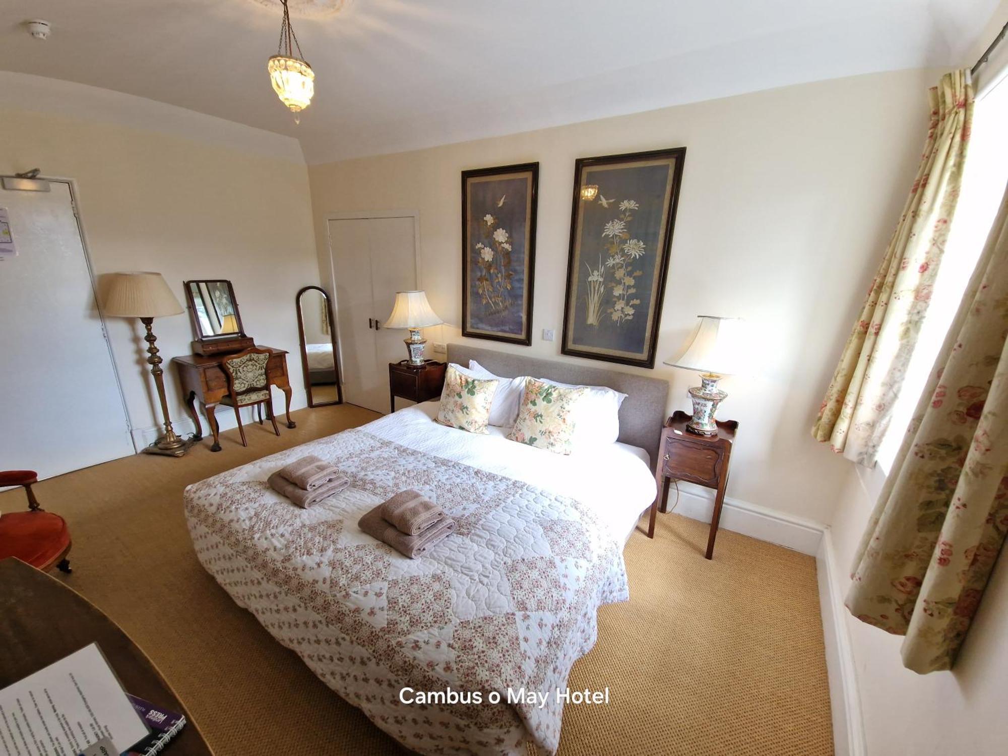 Cambus O' May Traditional Highland Hotel Ballater Bagian luar foto