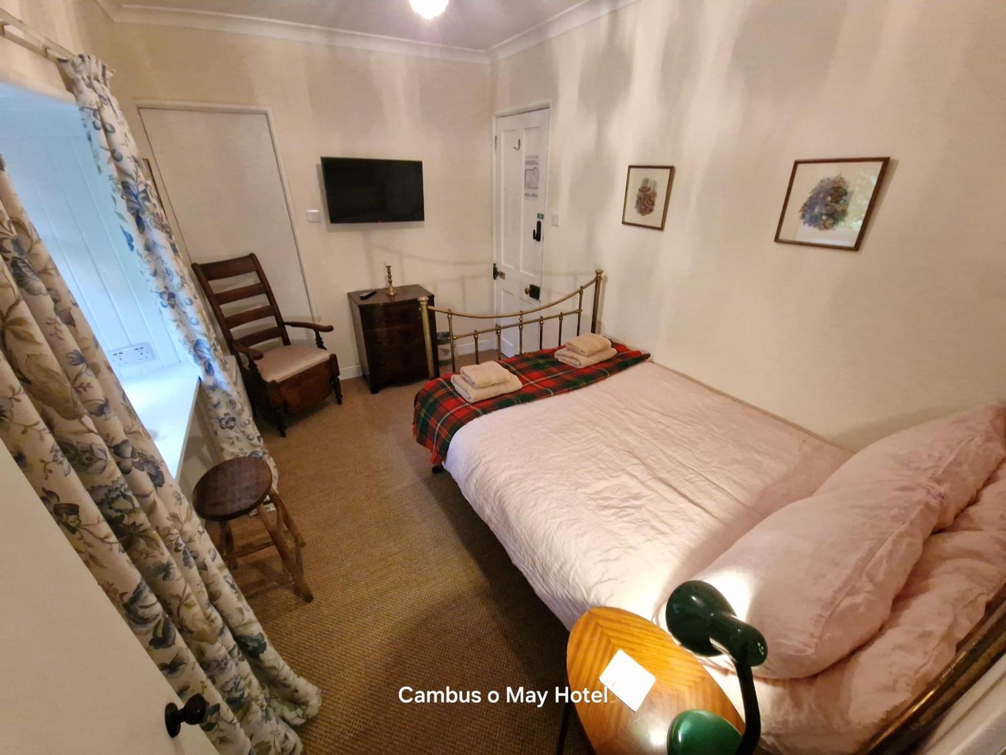 Cambus O' May Traditional Highland Hotel Ballater Bagian luar foto
