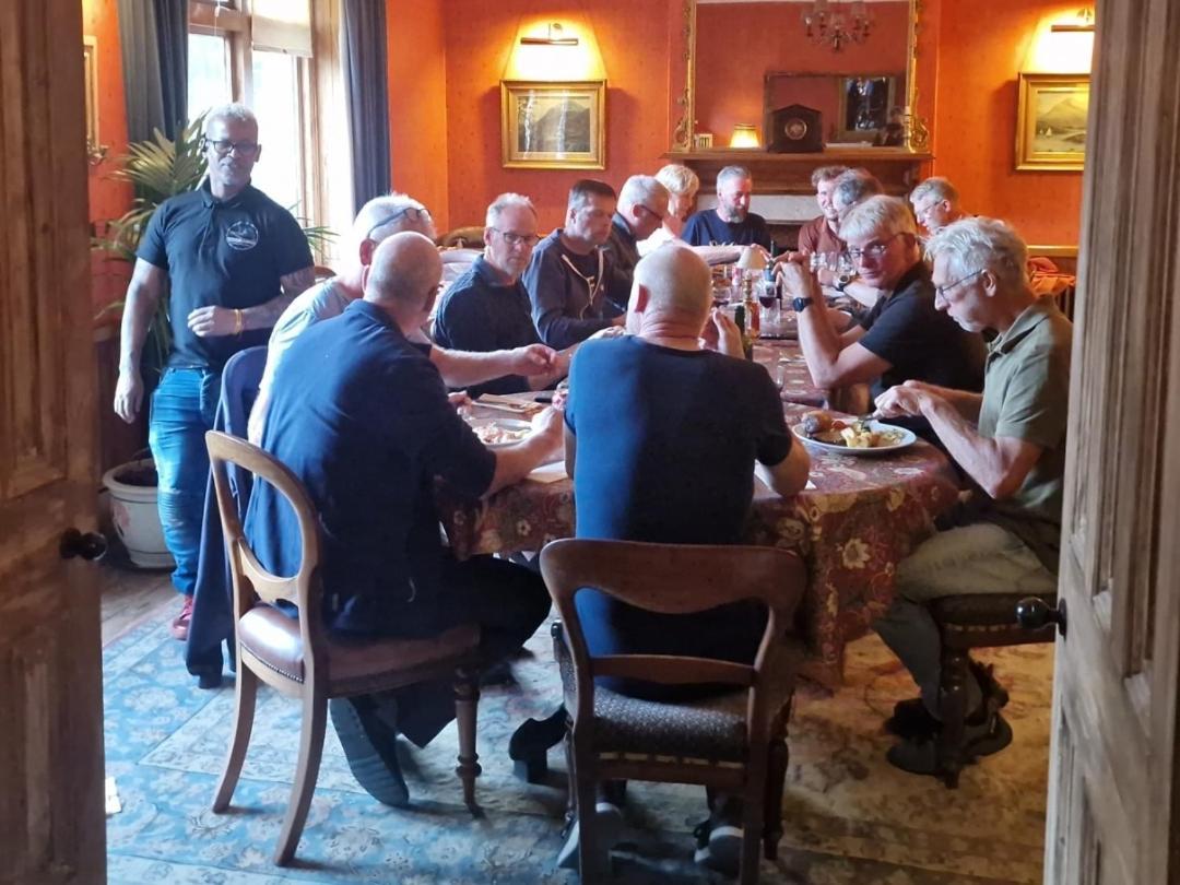 Cambus O' May Traditional Highland Hotel Ballater Bagian luar foto